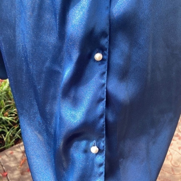 Victoria's Secret | Vintage '90s Gold Label Oversized Silky Button Up Sleep Top - Picture 3 of 7